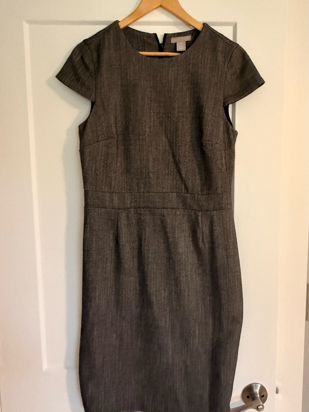 H&M Charcoal Textured Cap-Sleeve Sheath Dress